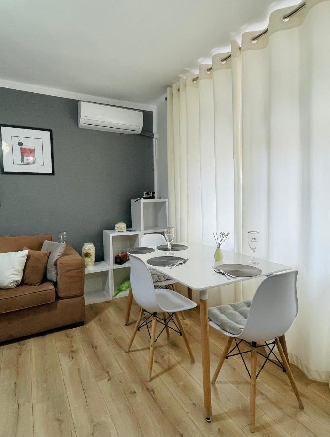 Luel Central Apartament Tiranë Ngoại thất bức ảnh