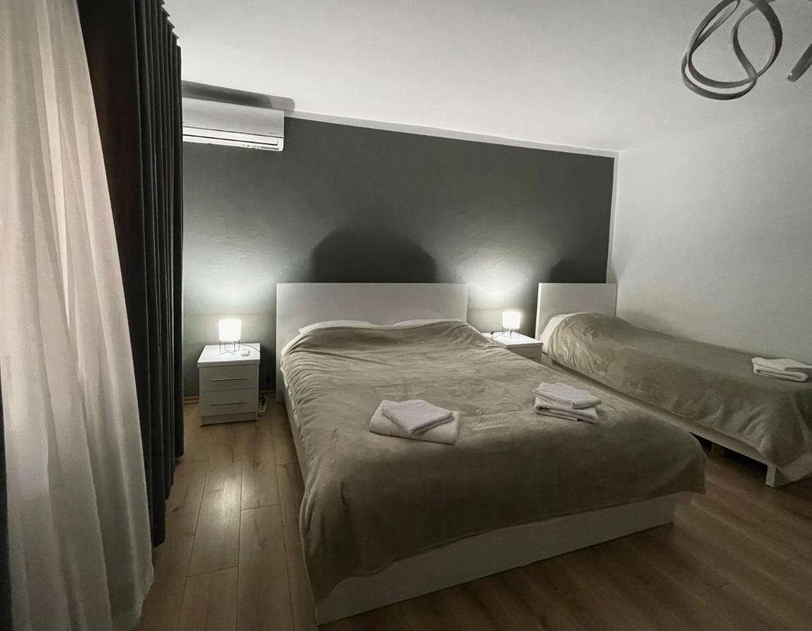 Luel Central Apartament Tiranë Ngoại thất bức ảnh